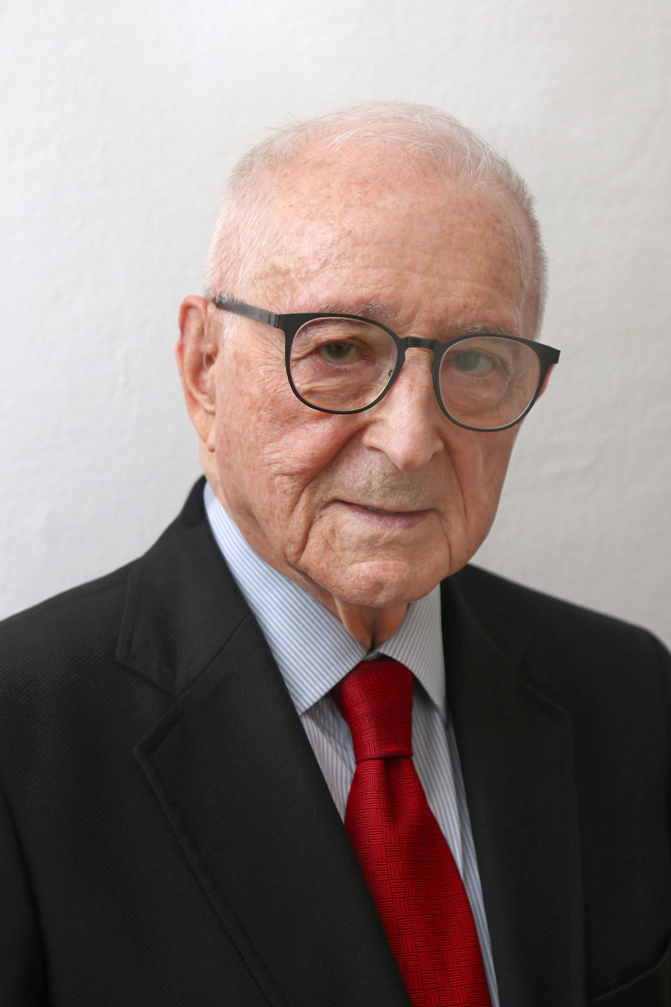 Committee Member
